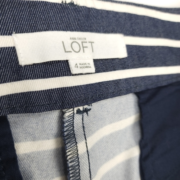 New Loft The Riviera Short Sz 4 Navy White Stripe Shorts - Picture 2 of 12